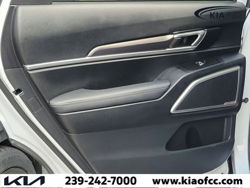 Certified 2023 Kia Telluride LX FWD image 15