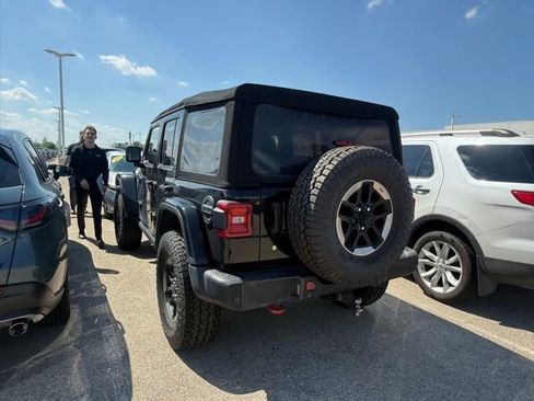 Used 2018 Jeep Wrangler Unlimited Rubicon AWD/4WD image 4