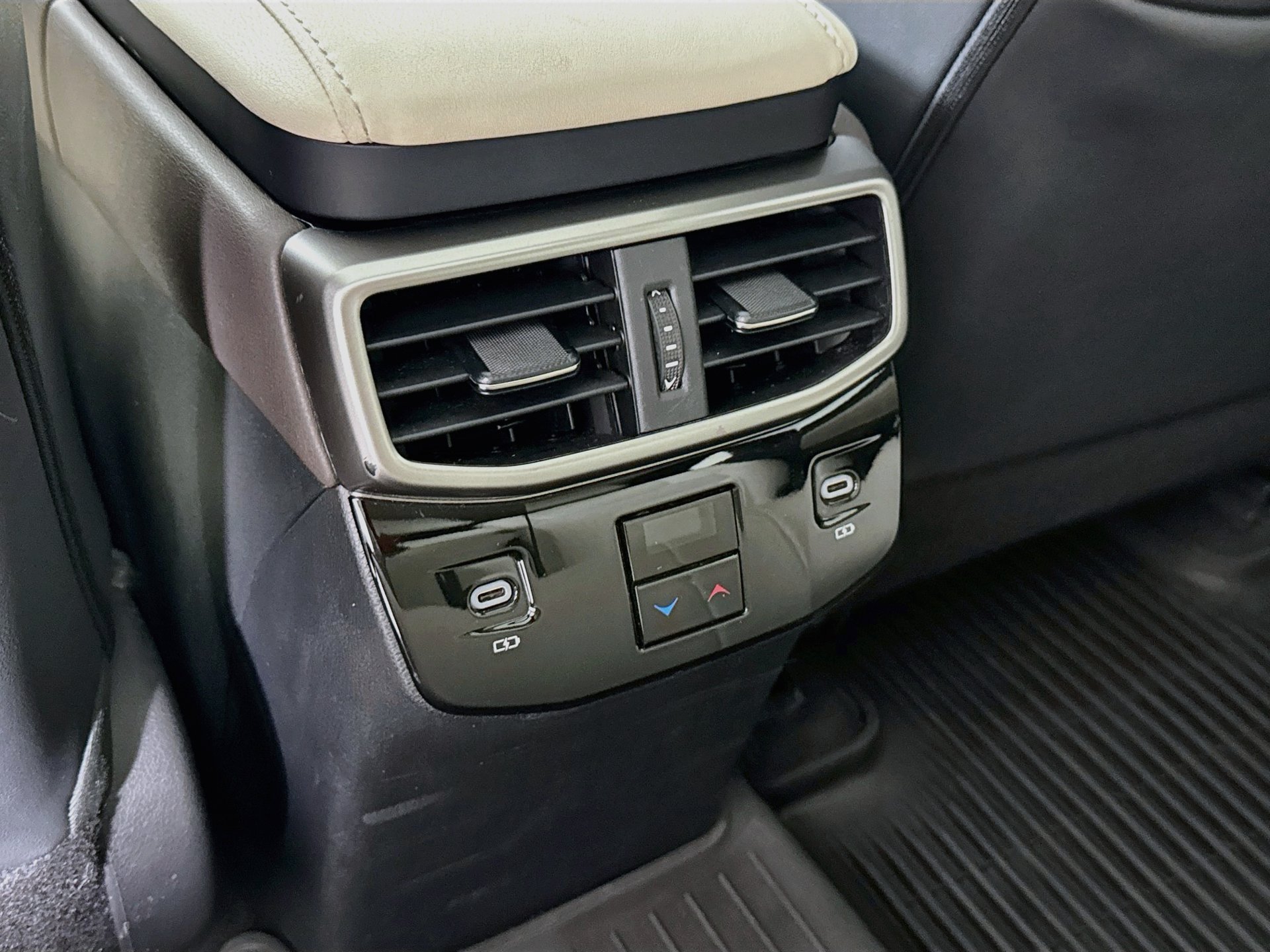 Used 2023 Lexus RX 350 Premium Plus w/ Accessory Package (K3) FWD image 27