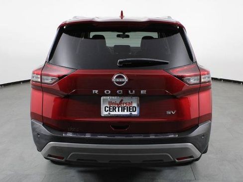 Certified 2022 Nissan Rogue SV w/ SV Premium Package FWD image 11
