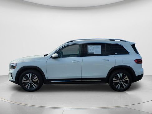 Used 2026 Mercedes-Benz GLB 250 w/ Exclusive Package image 8