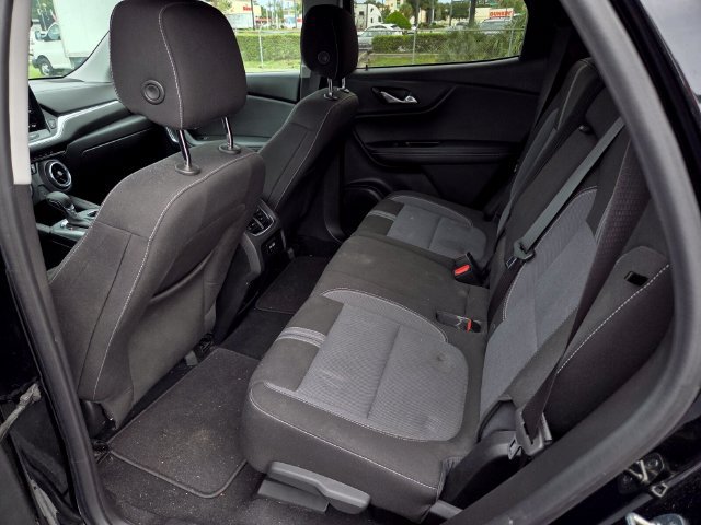 Used 2023 Chevrolet Blazer LT FWD image 8