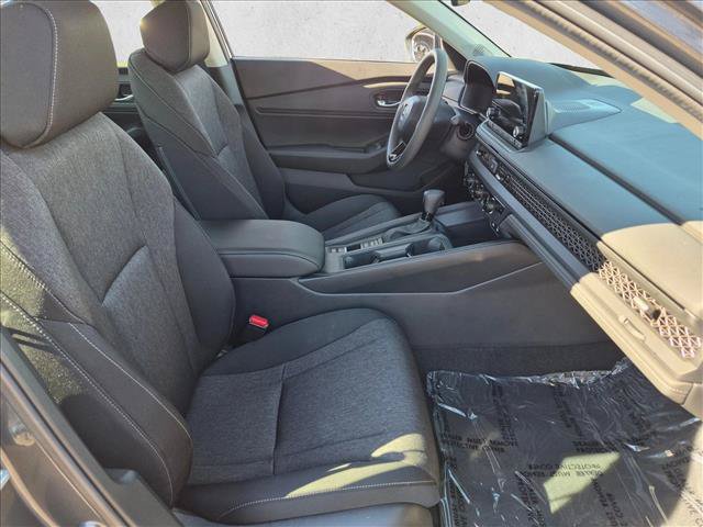 Used 2024 Honda Accord EX image 25