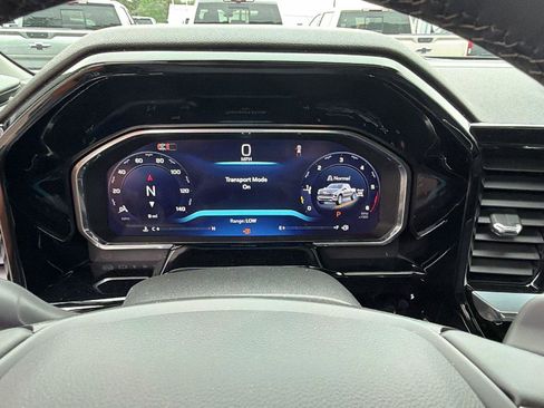 New 2026 Chevrolet Silverado 1500 LTZ w/ LTZ Premium Package AWD/4WD image 22