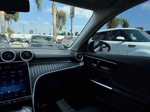 Used 2023 Mercedes-Benz C 300 Sedan image 17