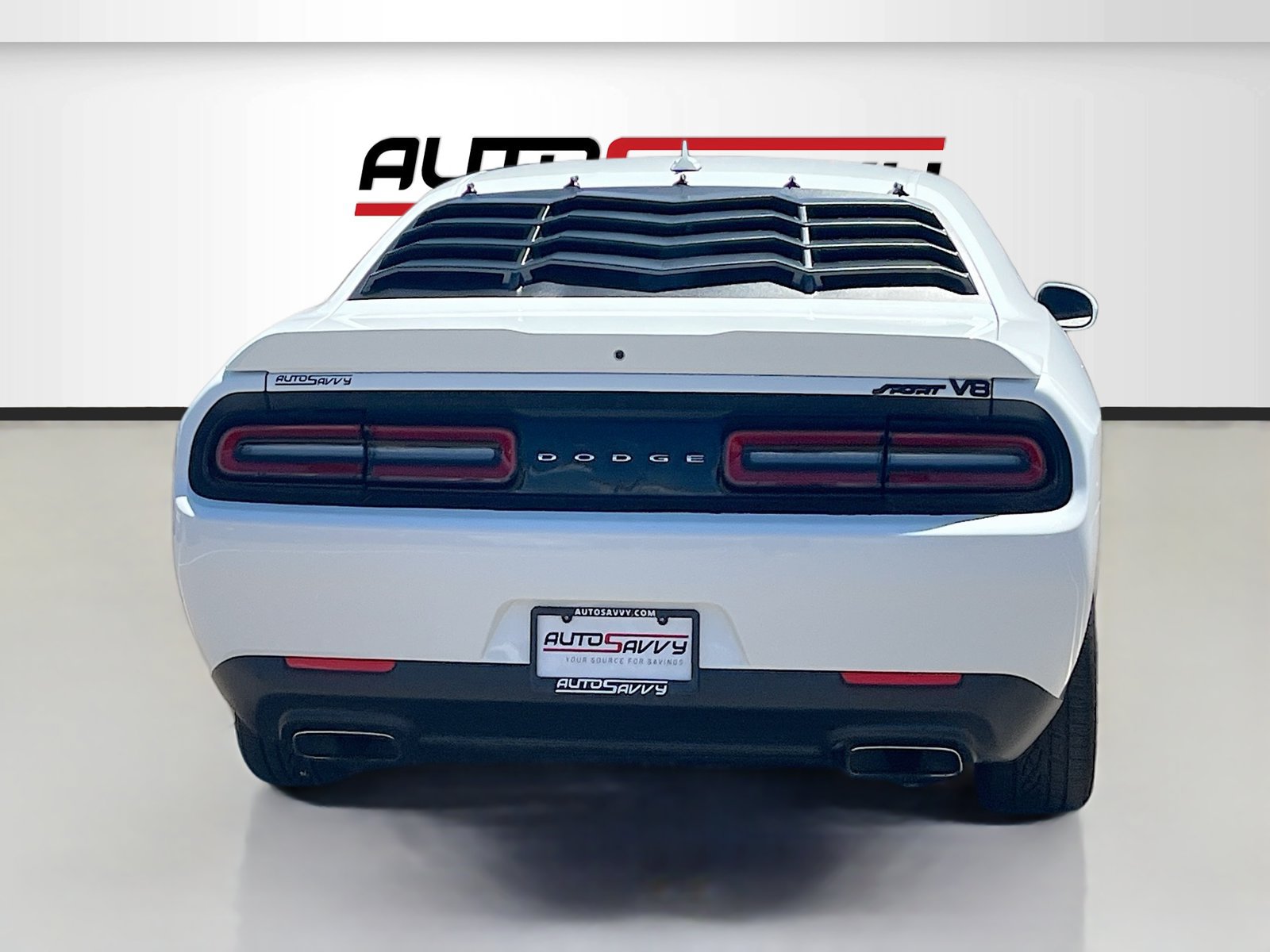 Used 2022 Dodge Challenger R/T RWD image 6