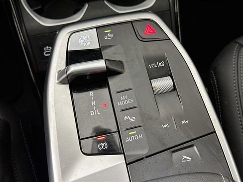 Used 2025 BMW X2 xDrive28i image 15