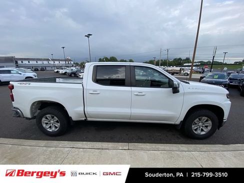 Used 2021 Chevrolet Silverado 1500 LT AWD/4WD image 5