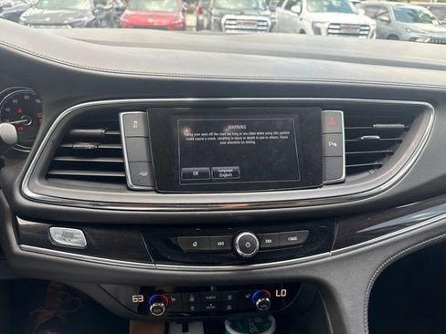 Used 2018 Buick Enclave Essence w/ Trailering Package FWD image 18
