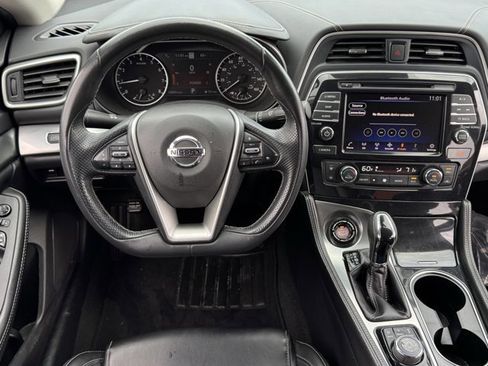 Used 2022 Nissan Maxima SV w/ Floor Mat Group image 12