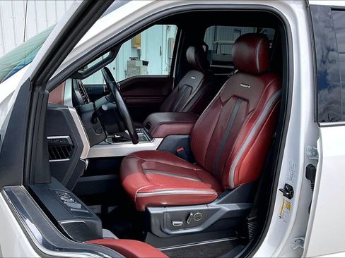Used 2020 Ford F150 Platinum w/ Equipment Group 701A Luxury AWD/4WD image 30