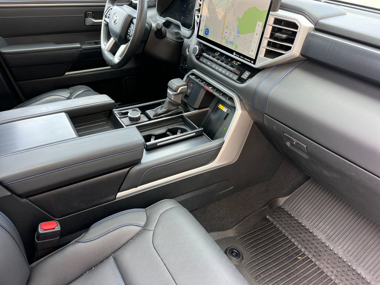 Used 2024 Toyota Tundra Platinum AWD/4WD image 14