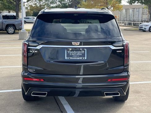 Used 2022 Cadillac XT6 Sport w/ Technology Package image 6