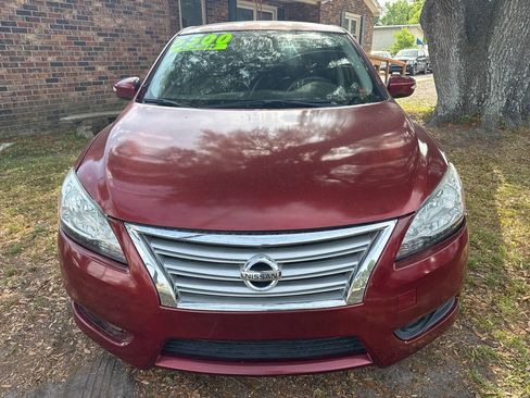 Used 2015 Nissan Sentra SL w/ SL Premium Package FWD image 2