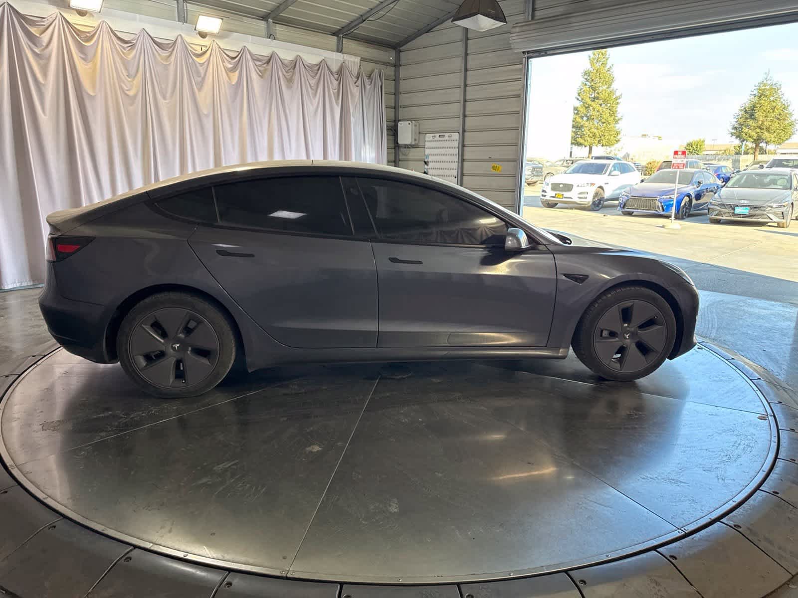 Used 2023 Tesla Model 3 Standard Range RWD image 4