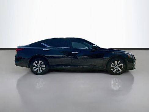 Used 2019 Nissan Altima 2.5 S AWD/4WD image 5