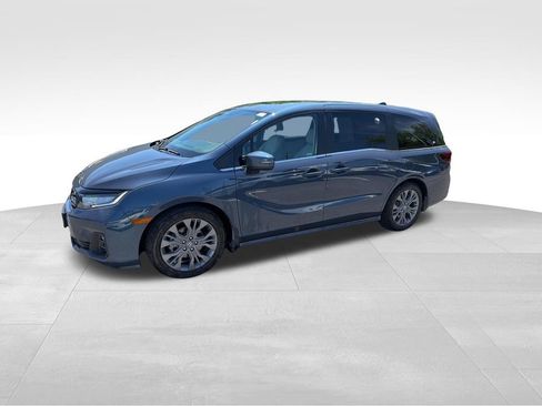 Used 2025 Honda Odyssey Touring image 6