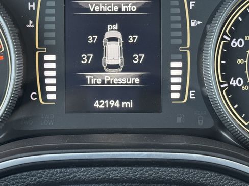 Used 2021 Jeep Cherokee Latitude Lux AWD/4WD image 21