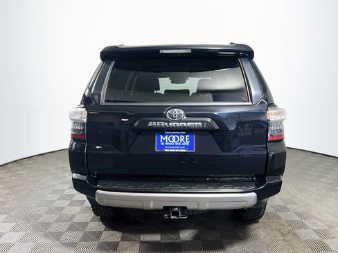 Certified 2022 Toyota 4Runner TRD Off-Road Premium AWD/4WD image 6