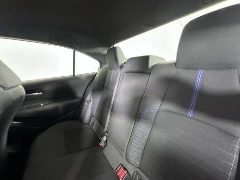 Used 2022 Toyota Corolla SE image 16