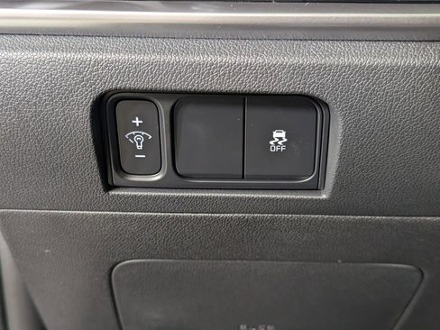 New 2026 Kia Sorento S FWD image 13