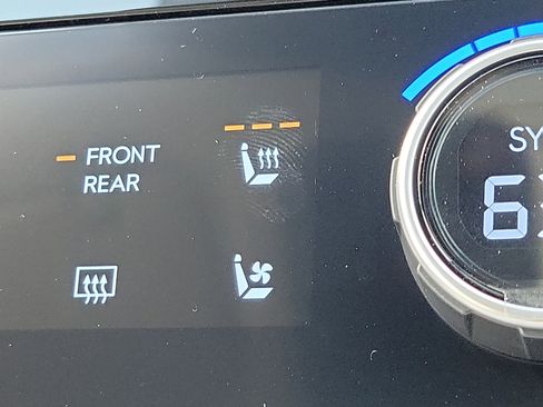 Used 2024 Hyundai Santa Fe Calligraphy image 21