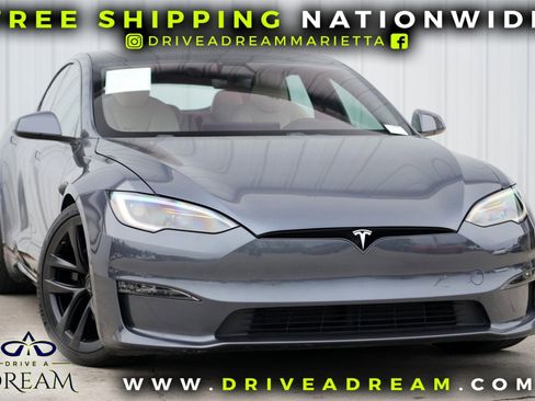 Used 2022 Tesla Model S image 2