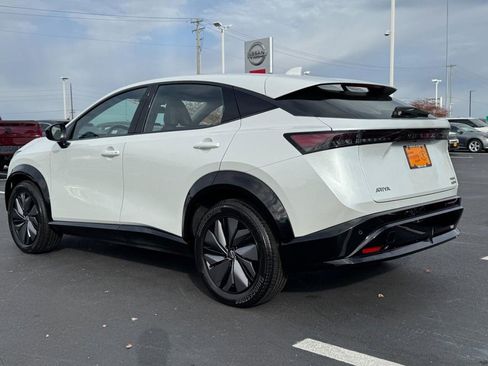 Used 2024 Nissan Ariya AWD image 5