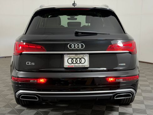 Used 2023 Audi Q5 2.0T Premium Plus w/ Premium Plus Package AWD/4WD image 10