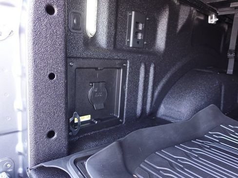 Used 2024 Ford F150 Lariat w/ Equipment Group 502A High AWD/4WD image 29