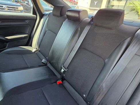 Used 2022 Honda Civic Sport image 22