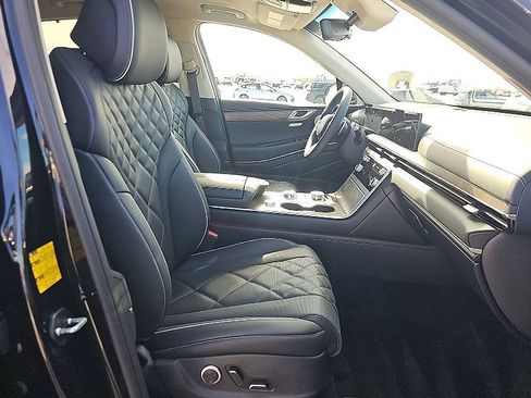 Used 2026 Genesis GV80 3.5T Prestige image 9