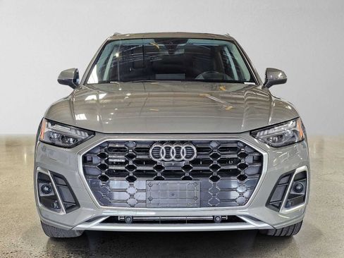 Used 2023 Audi Q5 2.0T Prestige w/ Prestige Package AWD/4WD image 8