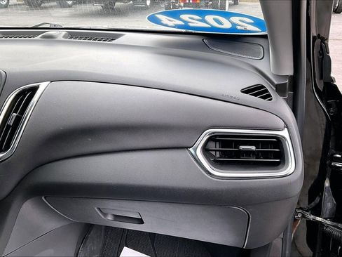 Used 2024 Chevrolet Equinox LT w/ LPO, Floor Liner Package image 17