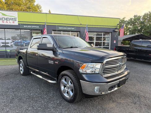 Used 2015 RAM 1500 Big Horn AWD/4WD image 3