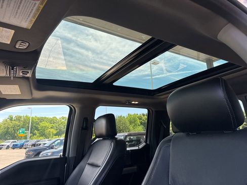 Used 2017 Ford F250 Lariat w/ Lariat Ultimate Package AWD/4WD image 29