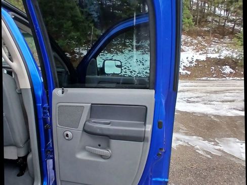 Used 2007 Dodge Ram 2500 Truck SLT w/ Quad Cab Big Horn Value Group image 12