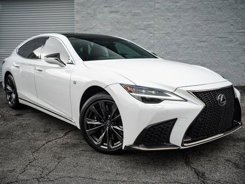 Used 2023 Lexus LS 500 F Sport image 8
