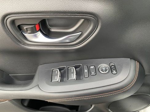 Certified 2023 Honda HR-V Sport image 11