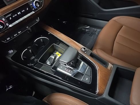 Used 2023 Audi A5 2.0T Premium w/ Convenience Package AWD/4WD image 27