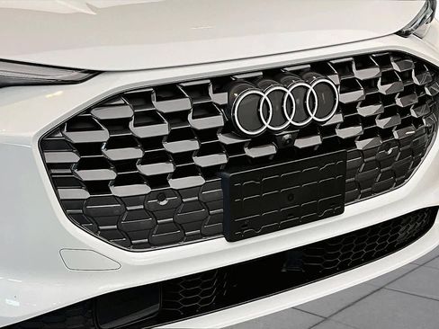 Used 2025 Audi Q5 Premium Plus w/ Premium Plus AWD/4WD image 32