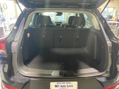 Used 2023 Chevrolet TrailBlazer LS FWD image 15