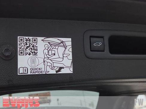 Used 2021 Toyota Highlander Limited AWD/4WD image 34
