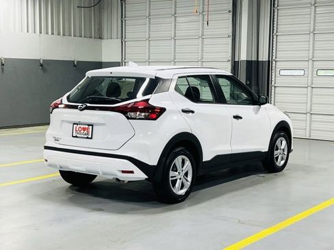New 2025 Nissan Kicks Play S image 14