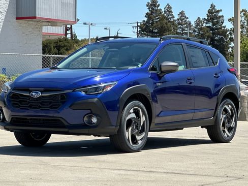 New 2026 Subaru Crosstrek 2.5i Limited w/ Crosstrek Mirror Package AWD/4WD image 7
