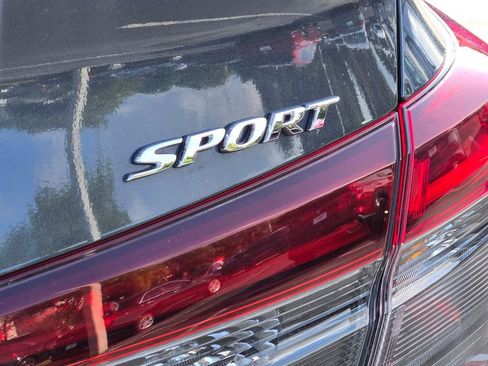 Certified 2025 Honda Civic Sport Touring image 9