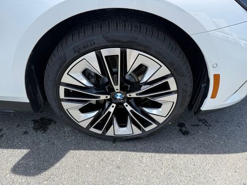 New 2026 BMW 530i xDrive AWD/4WD image 16