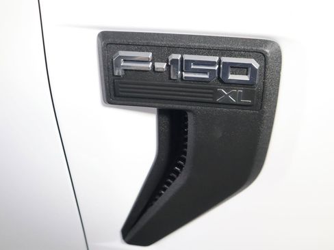 Used 2022 Ford F150 XL w/ Equipment Group 101A High image 16