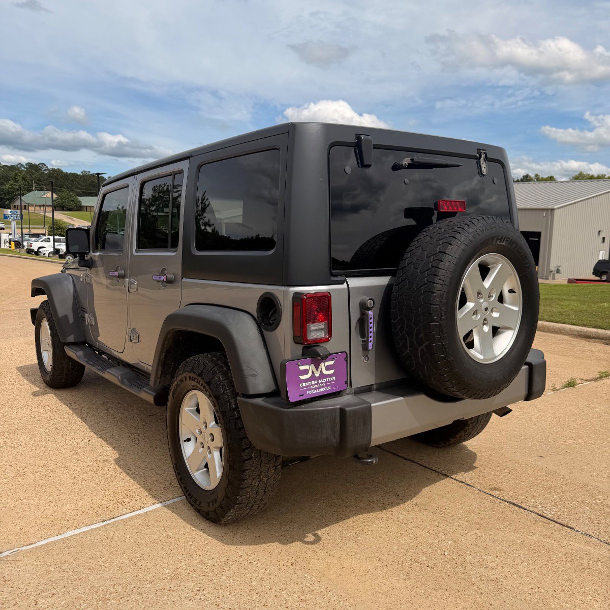 Used 2016 Jeep Wrangler Unlimited Sport w/ Quick Order Package 24S AWD/4WD image 12