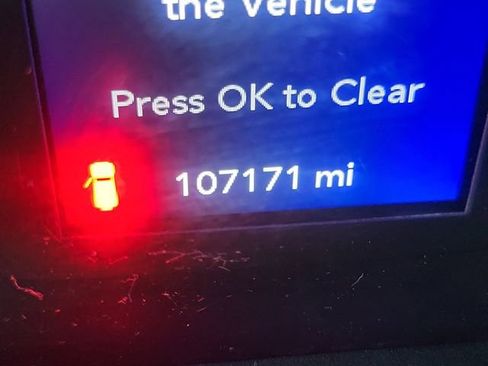 Used 2018 Jeep Wrangler Unlimited Sport S image 9